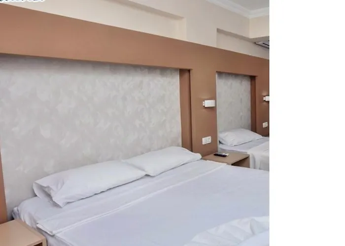 Ekin Hotel 2*