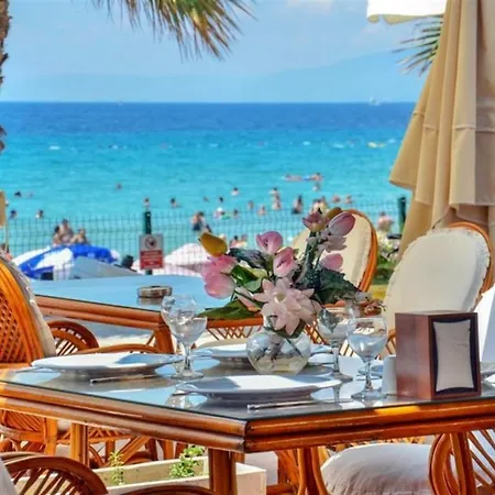 Ekin 호텔 쿠사다시